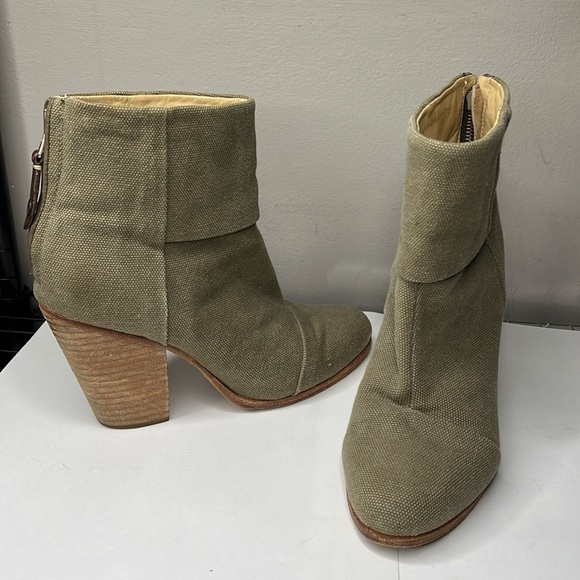 Rag & Bone Sz 7.5 Newbury Canvas Leather Lined Back Zip Low Heel Ankle Booties - Picture 2 of 11